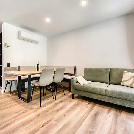 Ferienhaus Bsundrix Tiny Homes